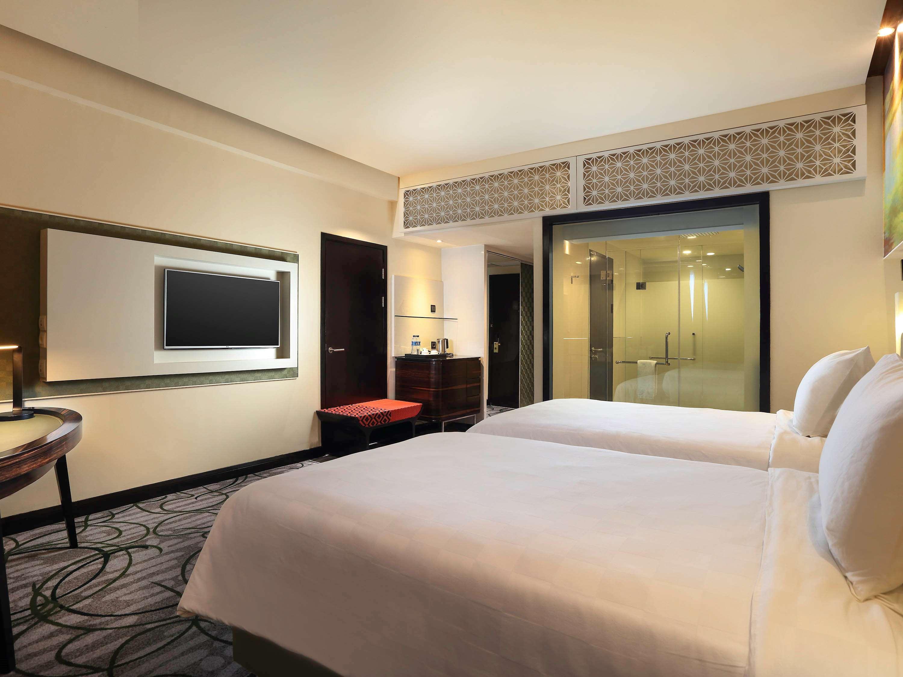 Grand Mercure Medan Angkasa Exterior photo