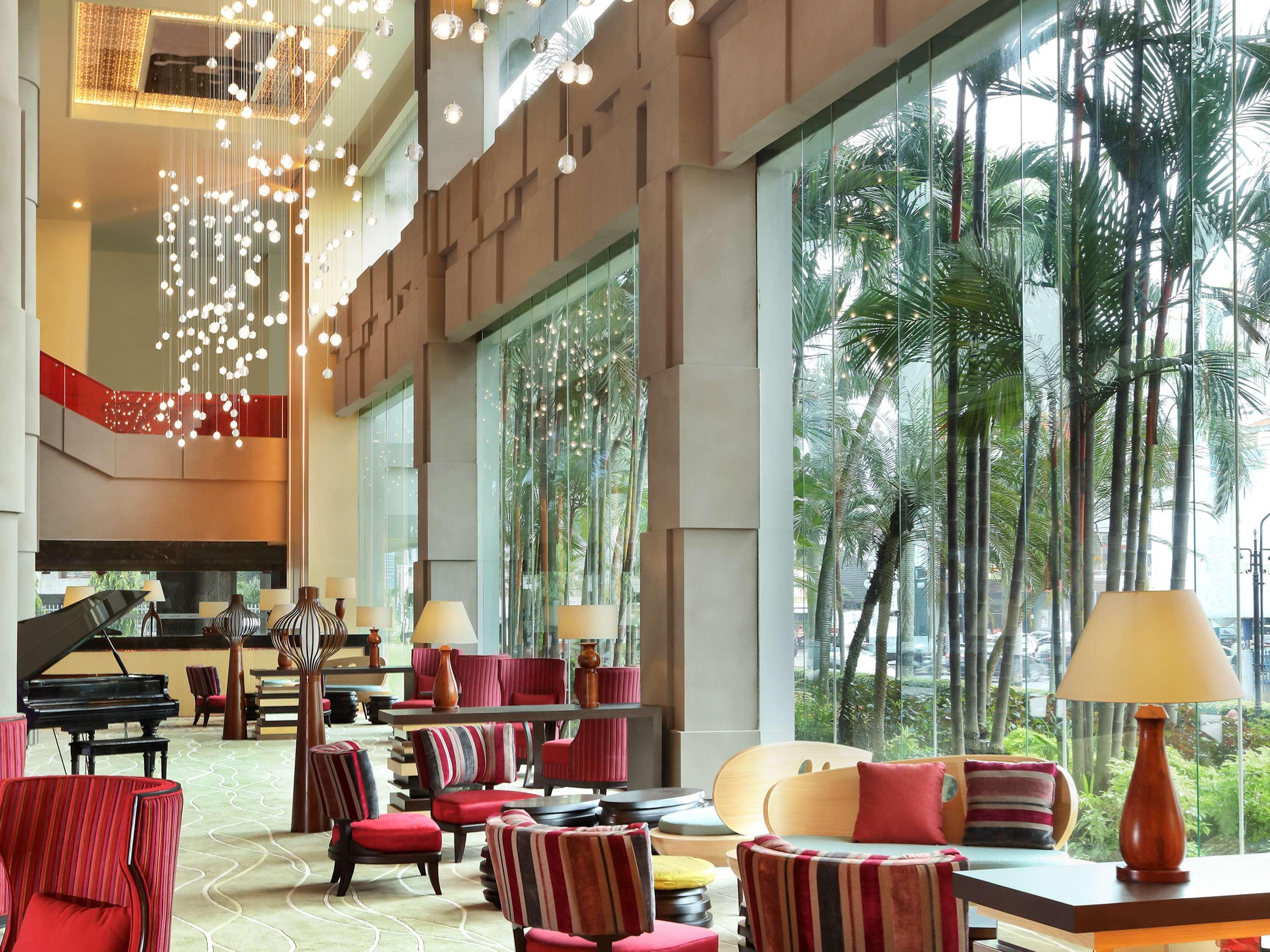 Grand Mercure Medan Angkasa Exterior photo